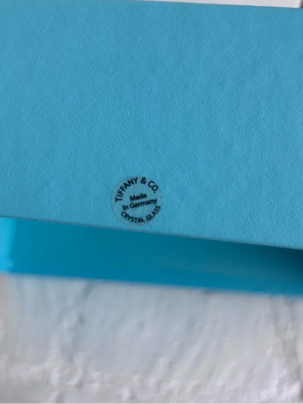 Tiffany & Co. Etched Chrystal Glass Platter with Tiffany Blue Box - Picture 10 of 10